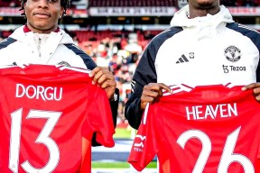 曼联发布备战花絮；转会期更衣室发声；全明星赛任务艰巨；纪律约束更严格(博格巴转会曼联转会费)