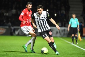 关于西甲窗口期走向成谜，巴黎圣日耳曼状态回暖，球迷炸锅，身体对抗强度拉满的信息